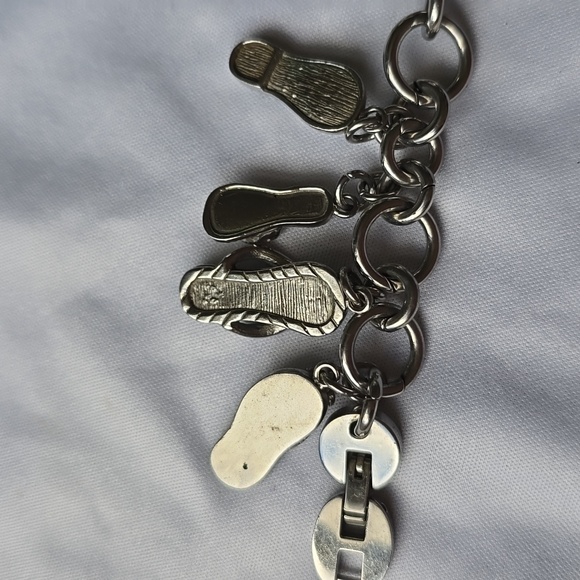 Fossil FlipFlop Charm Watch - Picture 6 of 8